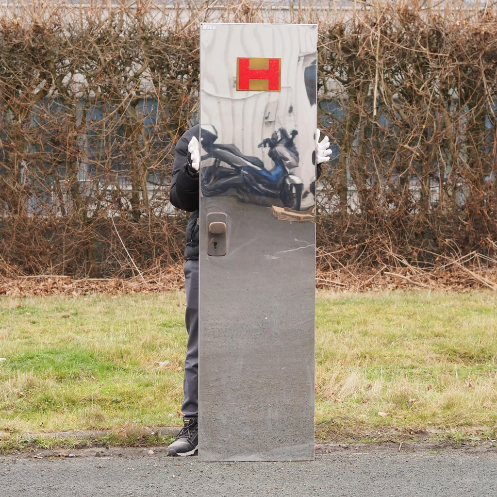 [005DOP029] Service door in stainless steel with bronze door handles by Jules Wabbes (H. 198 x 53 cm) - Left