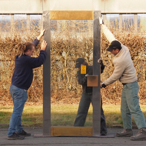 [005DOP031] Glass door from the main entrance of the Générale de Banque (H. 235,5 x 108 cm)