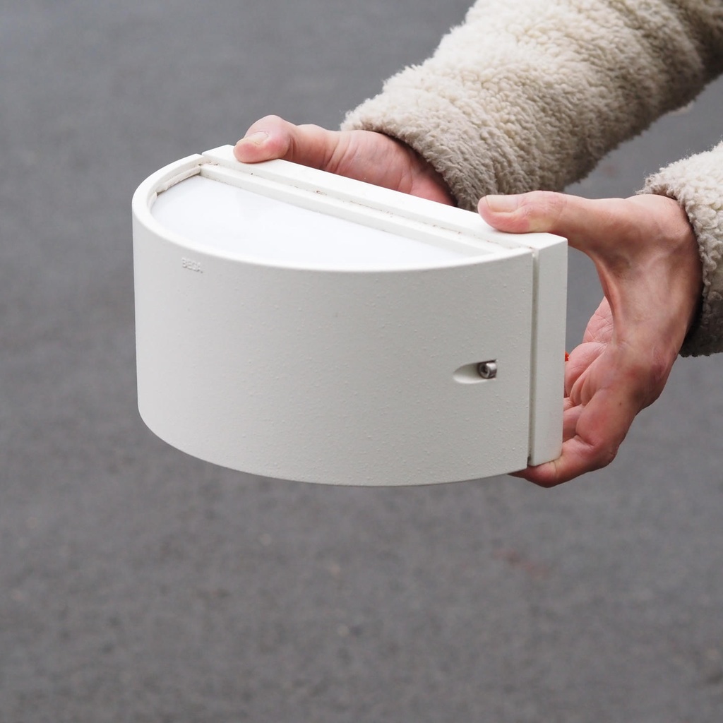 [999LIG1386] Wall light '3121' in opaline glass and die cast aluminium by Bega (25 cm)