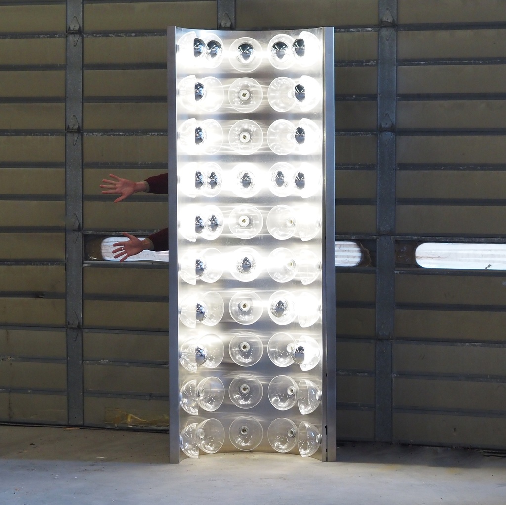 [999LIG1395] Large curved standing lamp 'Modulo Concavo' by Kimak (H. 240 cm)