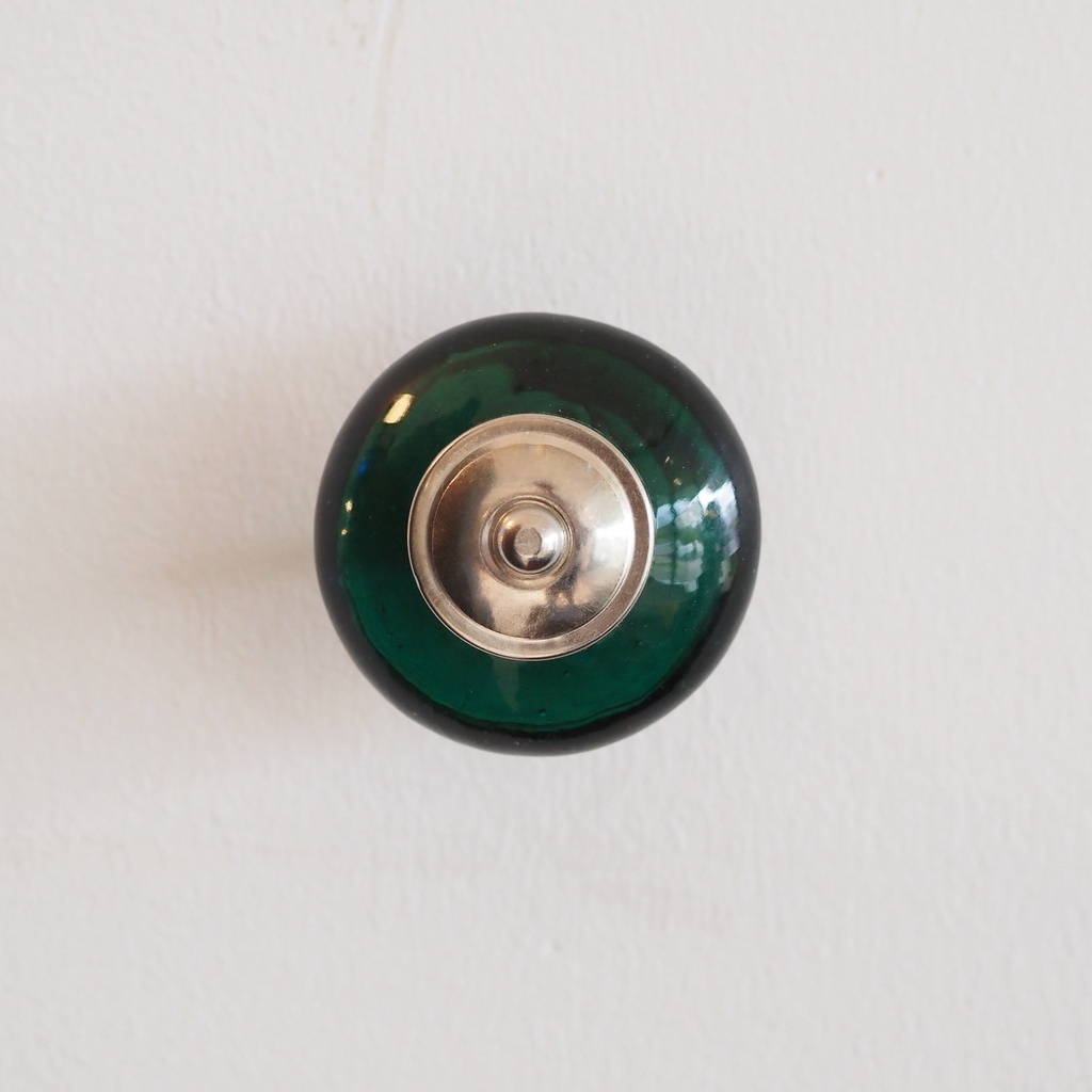 [334HAR002] Glass cabinet knob with rosette by Emery&Cie (⌀ 5,5 cm) - Green