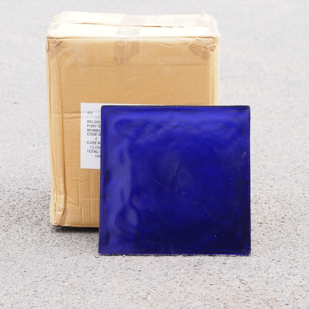 [334CLA018] Box of 5 handmade wall tiles by Emery&Cie (30,5 x 30,5 cm) - Blue glass