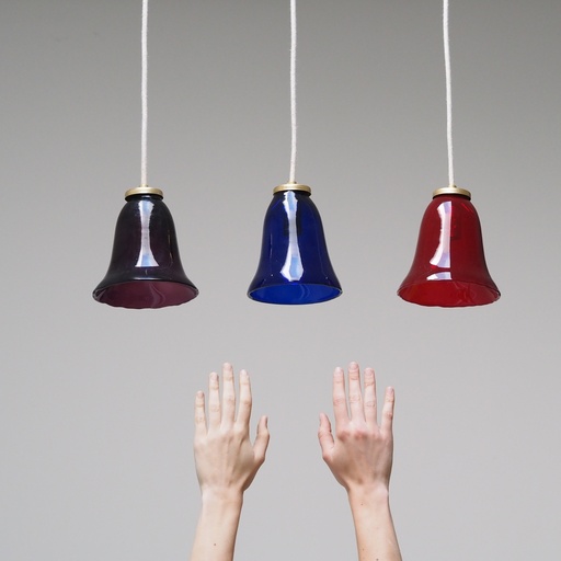 Hanging light 'Isaach' with handmade glass lampshade from Emery&Cie (various colors)