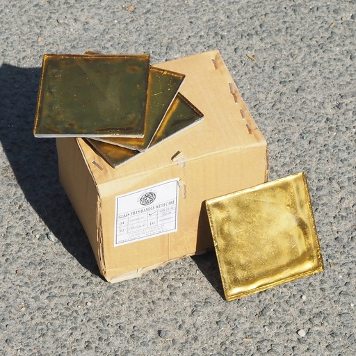 [334CLA056] Box of 10 handmade wall tiles by Emery&Cie (10 x 10 cm) - Gold shiny