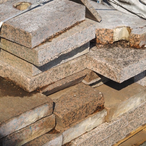[999FLO1032] Pink granite curbstones (± 8 cm thick) - Sold per m2