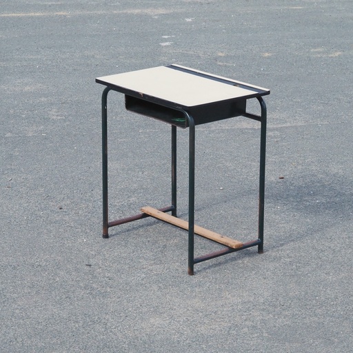 [337FUR012] School desk with formica tabletop (70 x 50 cm)