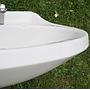 Bathroom sink in ceramic by Ideal Standard