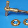 Door handle in solid brass with rosettes