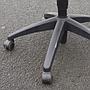 Swivel office armchair by Kinnarps from Antwerp's Court of Appeal