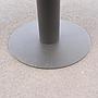 Round dining table in veneered particle board and steel leg (ø 140 cm)