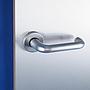 Door handle in satin stainless steel by Ocariz