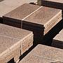 Square pink granite slabs with polished finish (from 2,9 to 3,5 cm thick) - Sold per m2